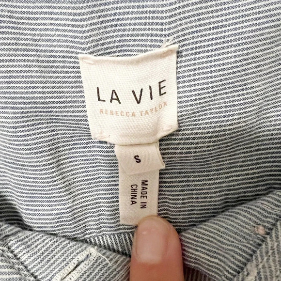 LA VIE Striped Top Ruffle Trim - Picture 6 of 9